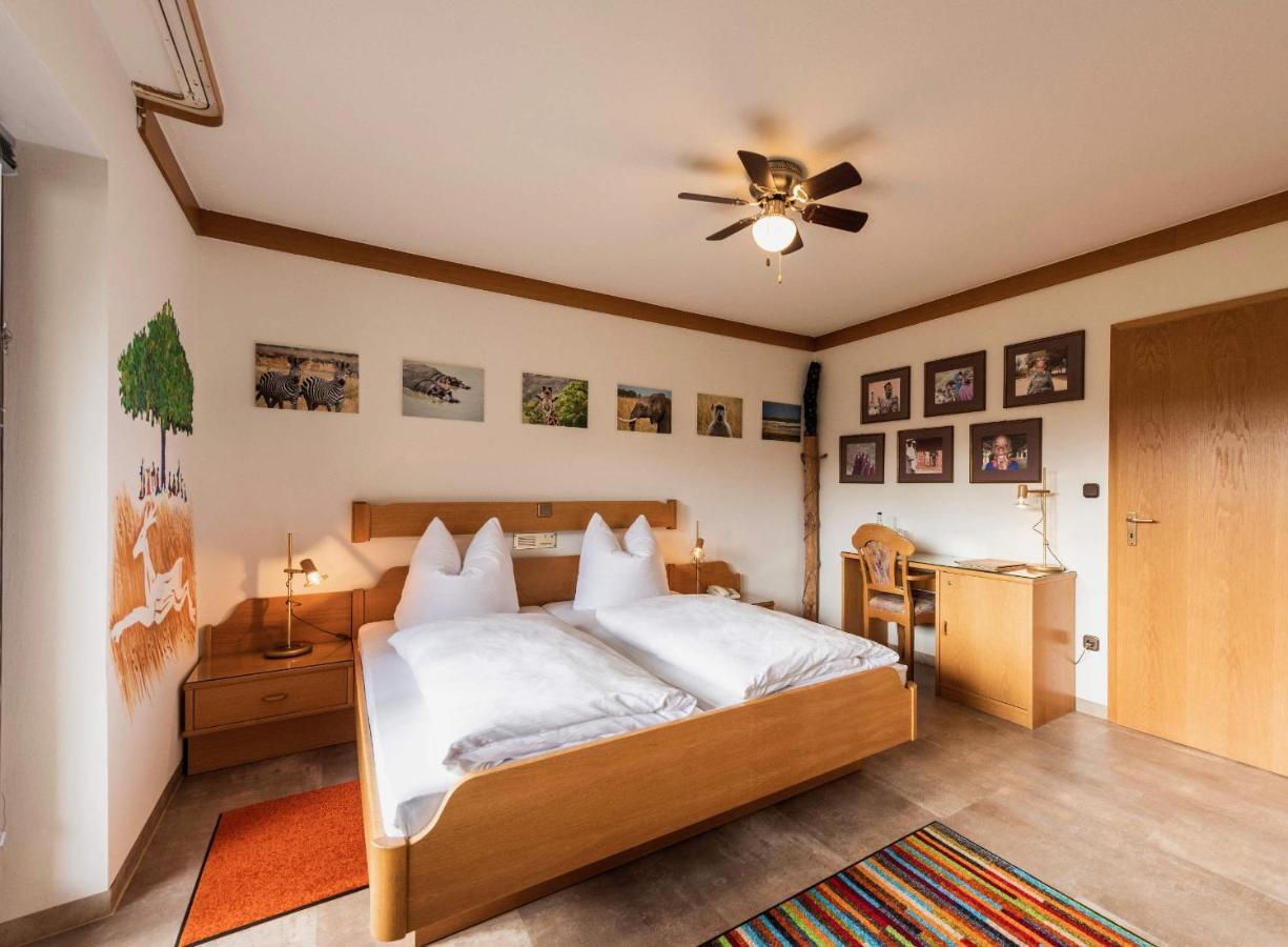Hotel Lindenhof Hubmersberg Pommelsbrunn Dış mekan fotoğraf